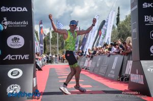 pet-kot-ironman-19_300