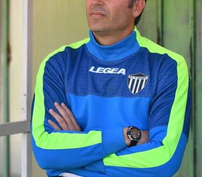 NIK_0102