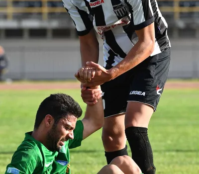 NIK_9595