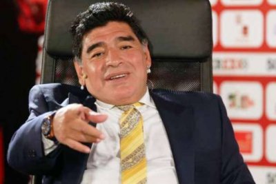 Μαραντόνα για το σκάνδαλο στη FIFA: «Που ήταν ο Μπλάτερ όταν συνέβαιναν αυτά;»