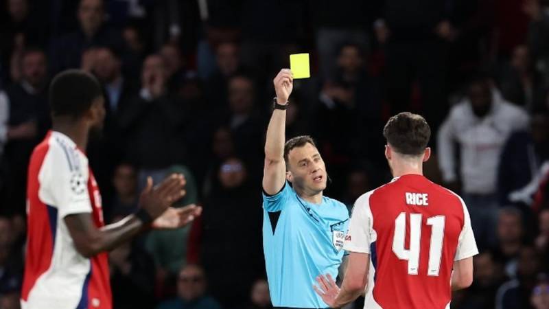 Ο Τσβάιερ «σφυρίζει» στον τελικό του Europa League