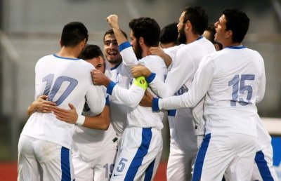 Eπική ανατροπή οι Ελπίδες, 2-1 την Τουρκία με εννέα παίκτες!