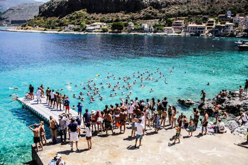 Στο Οίτυλο ο διεθνής κολυμβητικός αγώνας “Oceanman Greece”