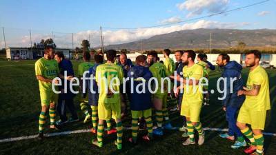 ΠΑΝΘΟΥΡΙΑΚΟΣ: Πέντε σερί νίκες και επίθεση &quot;φωτιά&quot;