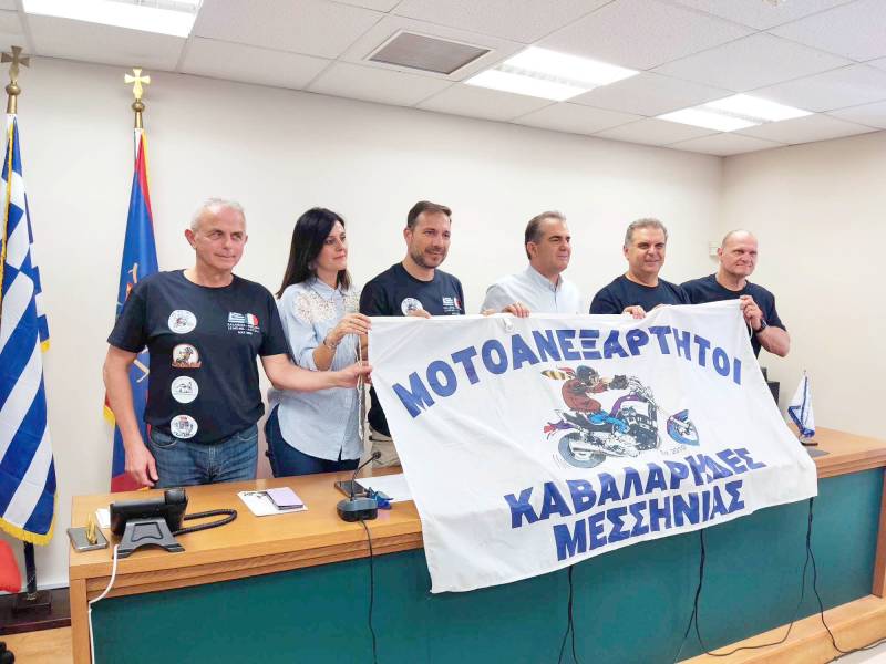 Εκδρομή της Λέσχης Μοτοσυκλετιστών Καλαμάτας στην Πεσκάρα