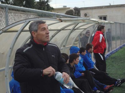 Ολα τα ματς θα είναι δύσκολα, λέει ο Τάσος Χατζηαγγελής