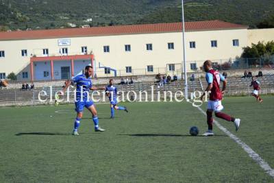 ΗΡΑΚΛΗΣ ΚΥΠΑΡΙΣΣΙΑΣ – ΑΚΡΙΤΑΣ ΚΟΡΩΝΗΣ 3-1: Παρά την ήττα κρατά στο χέρι του την άνοδο (φωτό)