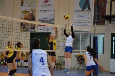 ΒΟΛΕΪ ΓΥΝΑΙΚΩΝ: Ο ΝΟΚ 3-1 σετ τον ΑΟ Ακράτας