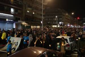 Χιλιάδες κόσμου στη σιωπηρή πορεία στην μνήμη του Άλκη Καμπανού