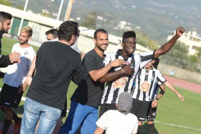 &quot;ΜΑΥΡΗ ΘΥΕΛΛΑ&quot;: Με Οντσβόνγκ για την άνοδο!