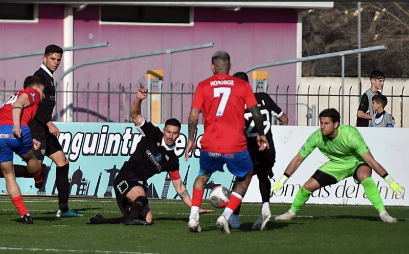 ΚΑΛΑΜΑΤΑ – ΠΑΝΙΩΝΙΟΣ 2-0: Με… &quot;γαλλικό κλειδί&quot; ξεκλείδωσε την άμυνα