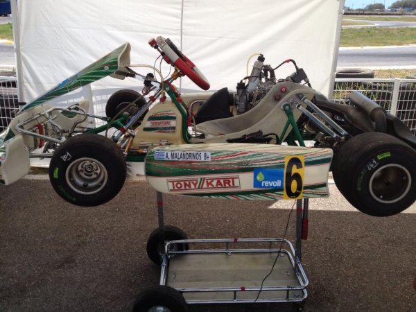 Αγγελος Μαλανδρίνος και A.M. Racing Kart Team στον 1ο αγώνα καρτ &quot;Κύπελλο ΛΟΥΞ 2013&quot;