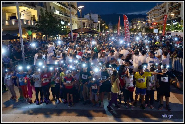 Πάνω από 1.300 δρομείς στο 1ο Night Run στην Καλαμάτα (φωτογραφίες)