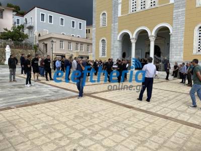 Κηδεύτηκε ο Γιάννης Αθανασόπουλος