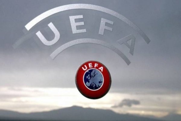 UEFA: Μειώνει την απόσταση η Ελλάδα