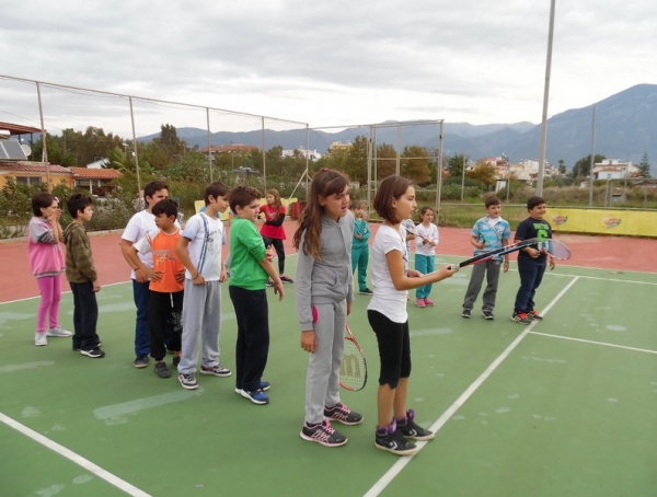 Το Δημοτικό Σχολείο Χανδρινού επισκέφθηκε τον Όμιλο Αντισφαίρισης Καλαμάτας