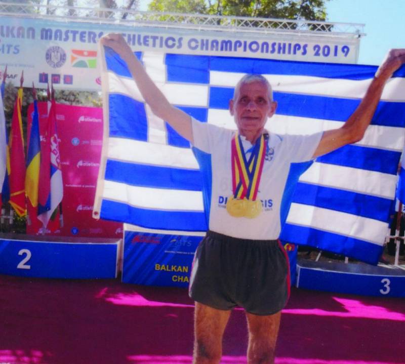 ΣΤΙΒΟΣ ΒΕΤΕΡΑΝΩΝ: Τέσσερα μετάλλια ο Δούσης στους βαλκανικούς αγώνες