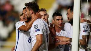 «Ζωντανή» για τα μπαράζ η Εθνική, 2-1 την Κύπρο στη Λευκωσία