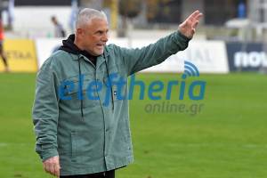 Ο ΑΛΕΚΟΣ ΒΟΣΝΙΑΔΗΣ ΓΙΑ ΤΗ ΜΕΧΡΙ ΣΗΜΕΡΑ ΜΙΚΡΗ ΠΡΟΣΕΛΕΥΣΗ TOY ΚΟΣΜΟΥ: «Η ομάδα δικαιούται μεγαλύτερη στήριξη»