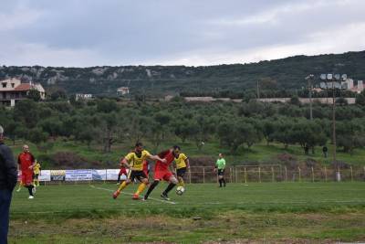ΤΣΙΚΛΗΤΗΡΑΣ ΠΥΛΟΥ – Α.Ε ΑΒΙΑΣ 2-0: Γύρισε με το... δεξί στην έδρα του! (φωτό)