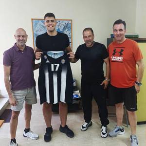 Ενίσχυση στη ρακέτα με Πουλυμενάκο – Επιστροφή Ιωάννου και ανανεώσεις στην Καλαμάτα B.C.