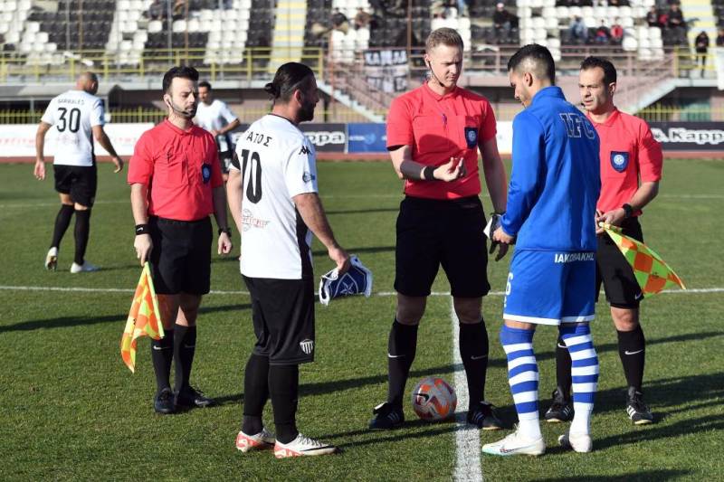 Πειθαρχική δίωξη σε ΠΑΕ Καλαμάτα και Αρίμπας για ρατσιστική συμπεριφορά στο ματς με Ιωνικό