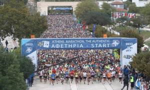 40ός Αυθεντικός Μαραθώνιος Αθήνας: Μεγάλη συμμετοχή, ρεκόρ και μήνυμα ειρήνης (βίντεο)