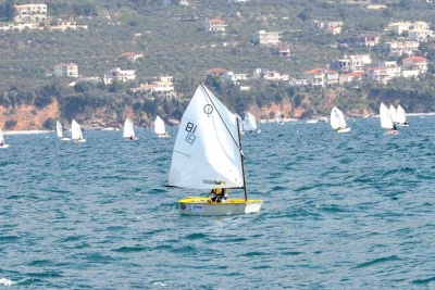 ΙΣΤΙΟΠΛΟΪΑ: Το Πανελλήνιο Κύπελλο Optimist στην Καλαμάτα