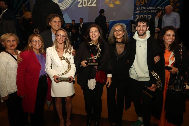 Βραβεία ΠΣΑΤ: Βραβεύτηκαν οι κορυφαίοι του ελληνικού αθλητισμού (βίντεο)