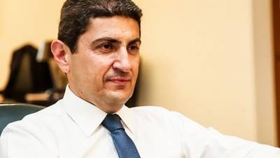 Τηλεδιάσκεψη Αυγενάκη για τα υγειονομικά πρωτόκολλα