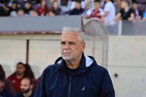 Βοσνιάδης: «Στόχος η άνοδος, να επιστρέψει ο κόσμος δίπλα μας»