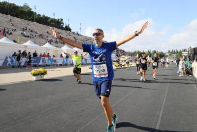 ΕΥΚΛΗΣ: Ο Κωνσταντίνος Θερμός τερμάτισε στον Μαραθώνιο της Αθήνας