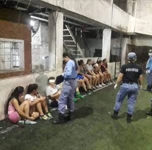 Αργεντινή: Συνέλαβαν 11 γυναίκες επειδή έσπασαν την καραντίνα για να παίξουν μπάλα