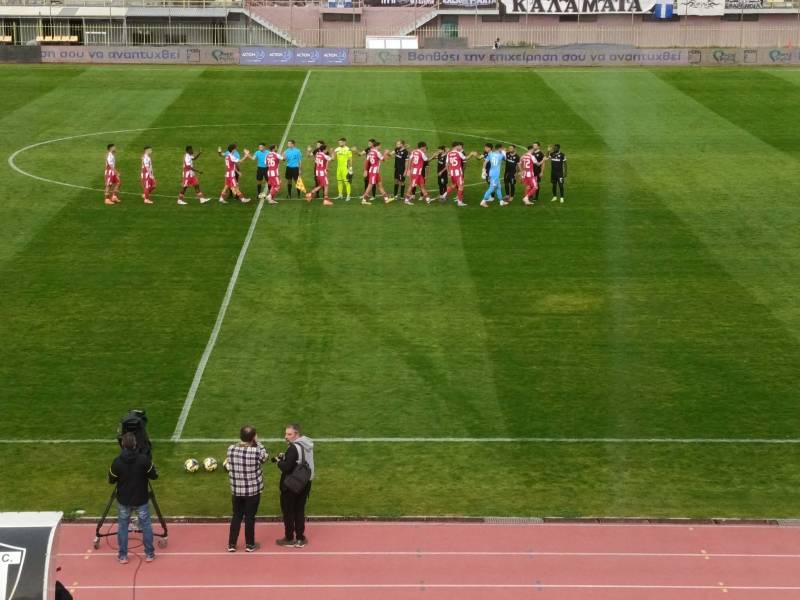 Ακάθεκτη η Καλαμάτα 3-1 τον Ολυμπιακό Β&#039; με τις στατικές φάσεις να κάνουν τη διαφορά (βίντεο)