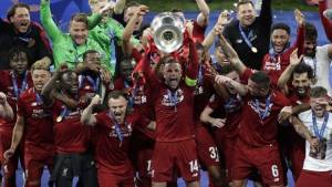 Champions League: Αλλάζει μορφή από το 2024