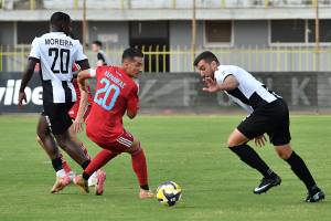 ΚΑΛΑΜΑΤΑ – ΗΛΙΟΥΠΟΛΗ 5-0: Τη… σκόρπισε και συνεχίζει μόνη στην κορυφή