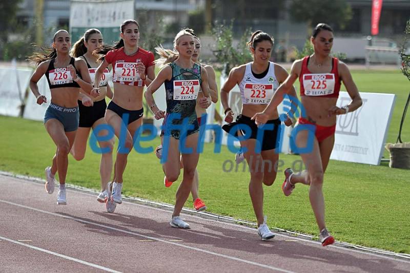 “ΠΑΠΑΦΛΕΣΣΕΙΑ”: Καλές επιδόσεις και όρια για τα Ευρωπαϊκά Κ23 και Κ20 (φωτογραφίες)