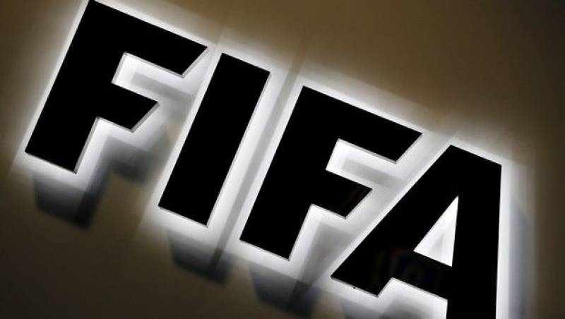 ΕΠΟ: FIFA και UEFA απειλούν ξανά με Grexit