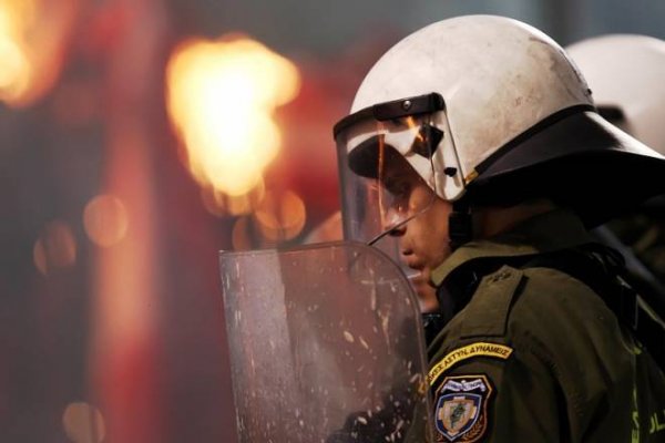 Αιτωλοακαρνανία: Συνελήφθη 20χρονος με… οπλοστάσιο σε αγώνα μπαράζ!