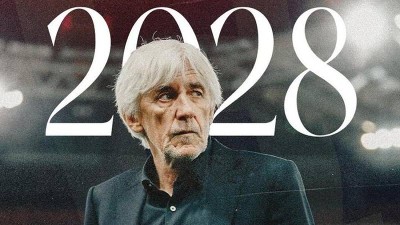 O Γιοβάνοβιτς στην εθνική Ελλάδας έως το 2028