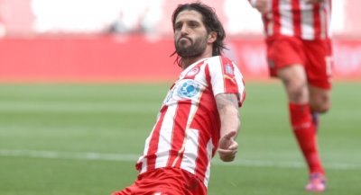 &quot;Κλείδωσε&quot; τον τίτλο ο Ολυμπιακός, 2-0 τον Αστέρα Τρίπολης