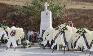 Άγνωστοι αφαίρεσαν τις σημαίες του ΠΑΟΚ από το μνημείο στα Τέμπη
