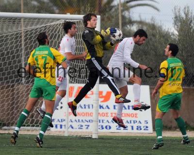 ΠΑΝΘΟΥΡΙΑΚΟΣ: Ενίσχυση στα γκολπόστ με Δημήτρη Λυμπερόπουλο