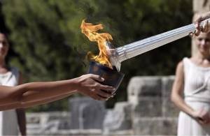ΔΗΜΟΣ ΚΑΛΑΜΑΤΑΣ: Συνάντηση με σωματεία για την αφή Ολυμπιακής  Φλόγας