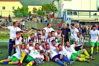 ΚΑΛΟ ΝΕΡΟ: Προφορική συμφωνία με δύο μεσοεπιθετικούς