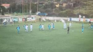 Α.Ο. ΦΟΙΝΙΚΟΥΝΤΑΣ – ΤΕΛΛΟΣ ΑΓΡΑΣ 0-2: Οι φάσεις που ξεσήκωσαν διαμαρτυρίες (βίντεο)