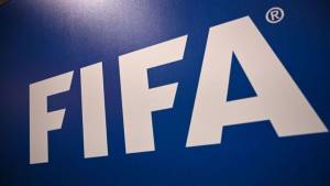 Ανακοινώνει συστάσεις για την επανέναρξη του ποδοσφαίρου η FIFA