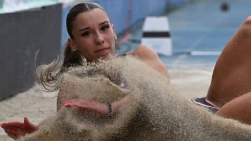 Φετινό ρεκόρ για την Γκόγκα στο “Louis Tsatoumas” Street long jump