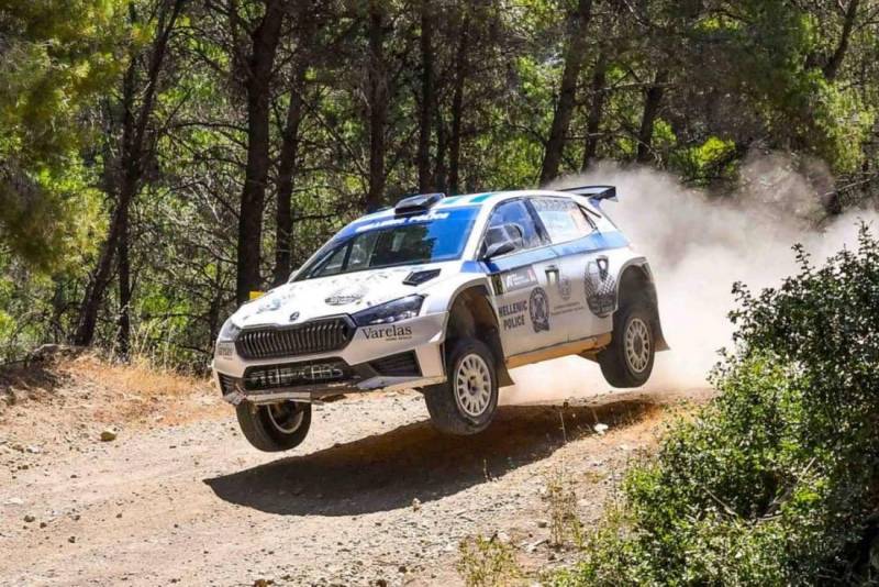 RALLY ACROPOLIS: Πρώτος Ελληνας ο Μεσσήνιος αστυνομικός Γιάννης Πλάγος (φωτογραφίες)