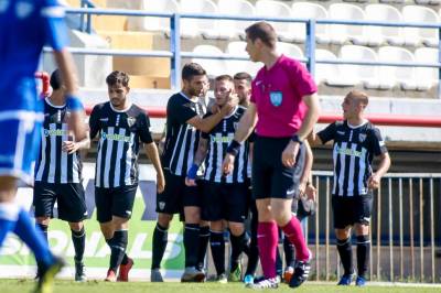 ΑΙΓΑΛΕΩ - ΚΑΛΑΜΑΤΑ 0-2: Ονειρεμένο ξεκίνημα στη Football League (βίντεο-φωτό)